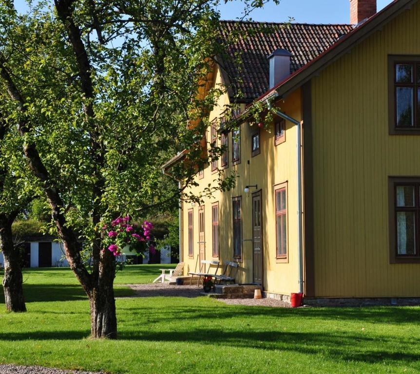 Stf Glasbruket Hostel & Apartments Borensberg Kültér fotó